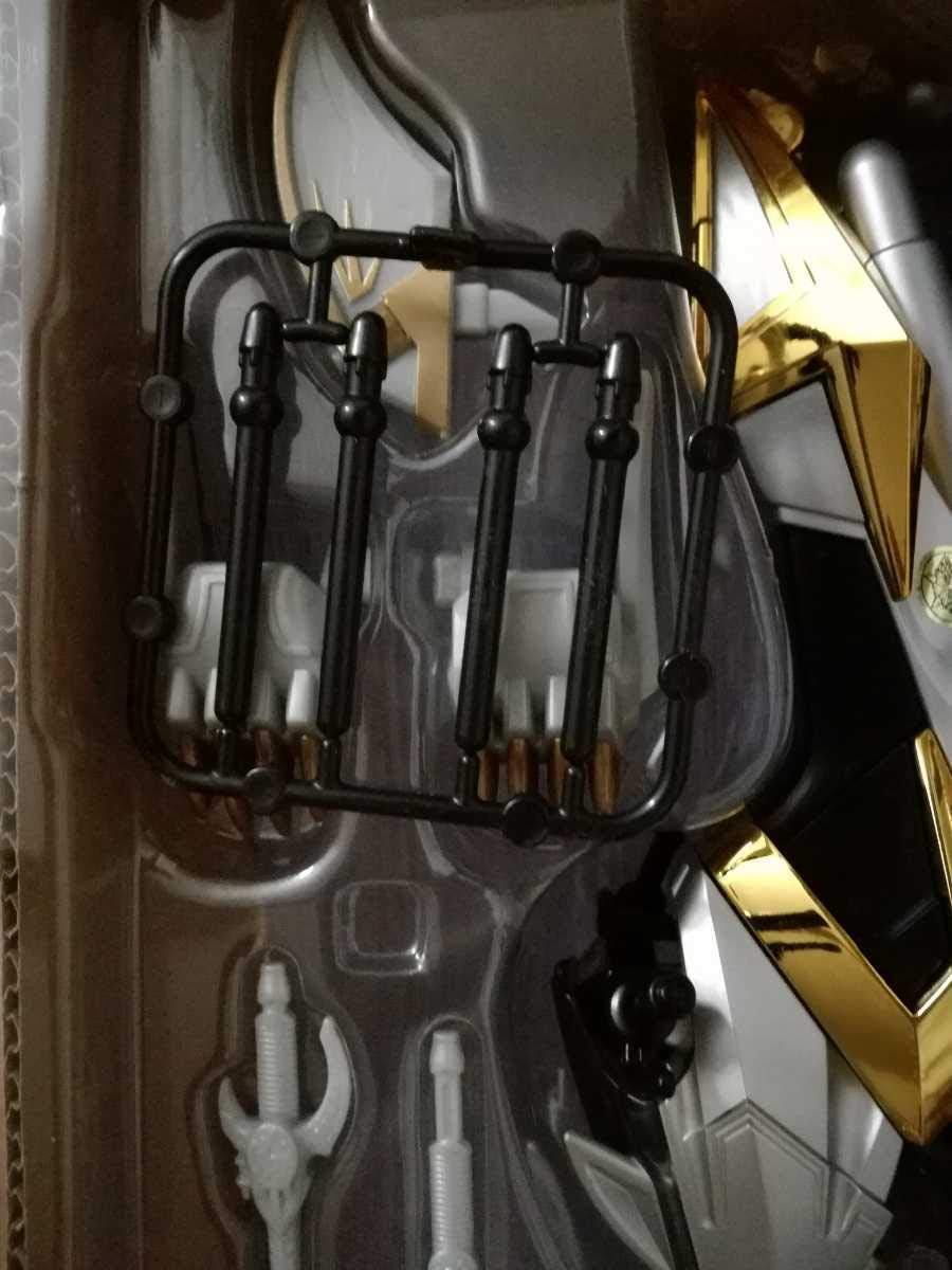 Amazon | 当時モノ ガオシルバー&ウルフローダーセット ミサイル未